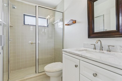 PRESENTING A BEAUTIFUL HOME ON THE GOLF COURSE! This bright and - photo 31