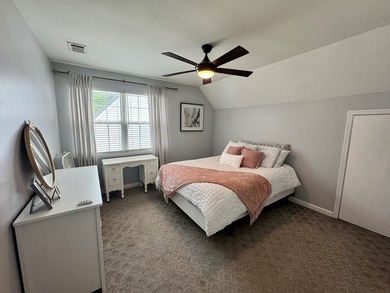 Welcome to 202 Commodore Drive in North Baldwin! This beautiful - photo 31