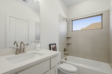 NEW CUSTOM HOME BY PARTNERS IN BUILDING. This stunning 4 - photo 31