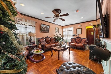 Investment opportunity in the Bronx! This legal 3-family home - photo 4