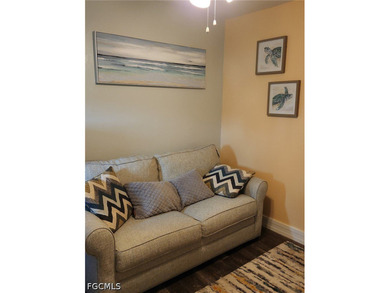 Looking for Space? This is the one. 4 Bedroom, 3 Bath + a Den - photo 36