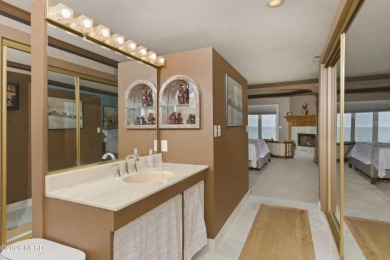 Stunning 2 story home on Lake Kampeska - photo 15