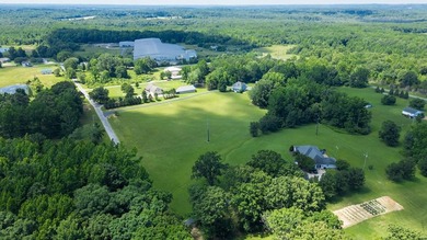 Tucked away on 6.5 beautiful acres, this one-owner traditional - photo 47