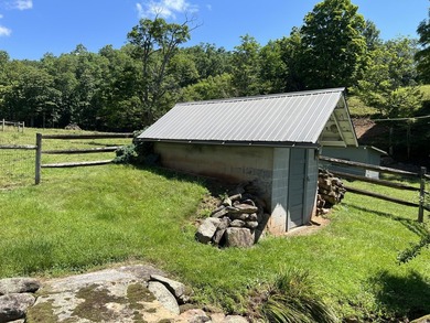 Welcome to the country! This beautiful well-maintained farm has - photo 16