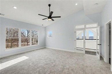 Lake life is calling-and this one delivers the views, the space - photo 20