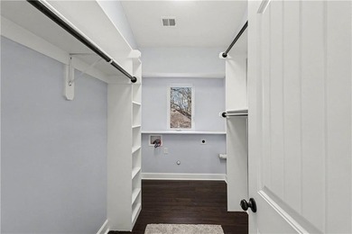 Lake life is calling-and this one delivers the views, the space - photo 27