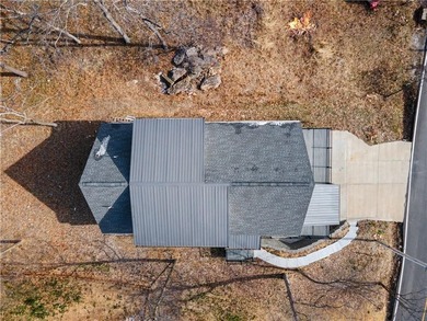 Lake life is calling-and this one delivers the views, the space - photo 35