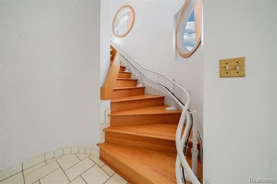 REDUCED AND BACK ON MARKET. 3-story home situated on an island - photo 5