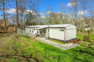 Lake Home Sale Pending in Sevierville, Tennessee