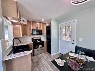 Experience the Ultimate Turnkey Lake Life! Escape to the 66MM - photo 15