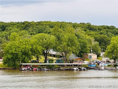 Experience the Ultimate Turnkey Lake Life! Escape to the 66MM - photo 28