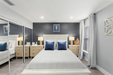 Beautifully renovated 2-bedroom, 2-bath end unit offering - photo 9