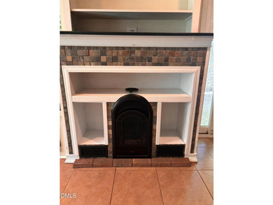 Welcome to Lake Royale! This well-maintained 3-bedroom, 3-bath - photo 36