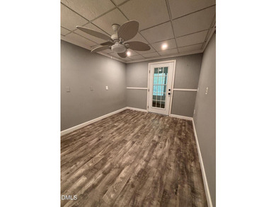 Welcome to Lake Royale! This well-maintained 3-bedroom, 3-bath - photo 44