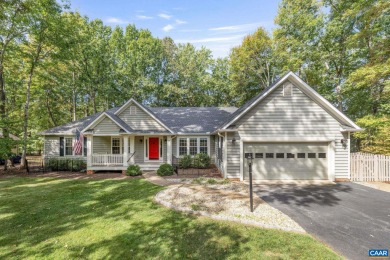 Lake Home For Sale in Palmyra, Virginia