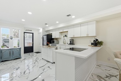 Experience the best of Lowcountry waterfront living at Mariners - photo 11