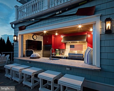 Built on the bayside of Long Beach Island, features vinyl cedar - photo 11