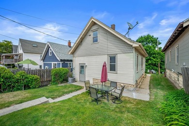 Charming & Affordable 3 Bed 1 Bath Home in Heart of Bay View - photo 12