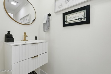 Experience the best of Lowcountry waterfront living at Mariners - photo 13