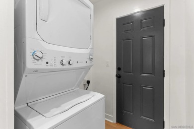 Beautifully remodeled 3-unit property offering the perfect blend - photo 17