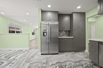 Discover this beautifully renovated 3-bedroom, 2-bath residence - photo 18