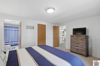 Completely renovated waterfront home in New Concord located in a - photo 20