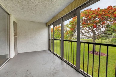 Welcome to this beautifully maintained 2-bedroom, 2-bathroom - photo 21