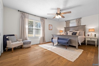 Waterfront living at its best! This newly renovated one-story - photo 22