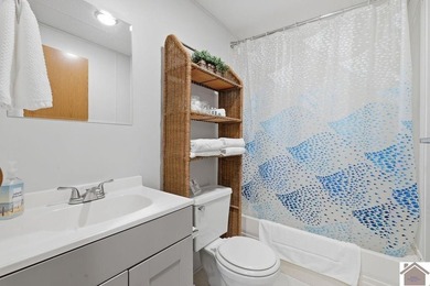 Completely renovated waterfront home in New Concord located in a - photo 24