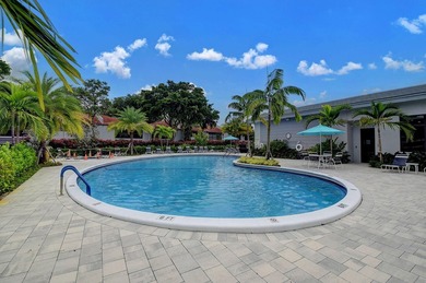 Welcome to this beautifully maintained 2-bedroom, 2-bathroom - photo 27