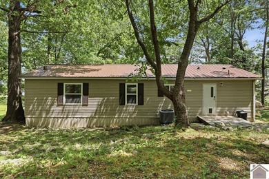 Completely renovated waterfront home in New Concord located in a - photo 28