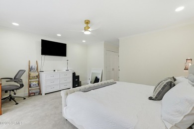 Experience the best of Lowcountry waterfront living at Mariners - photo 30