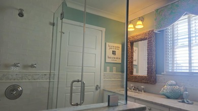Built on the bayside of Long Beach Island, features vinyl cedar - photo 30
