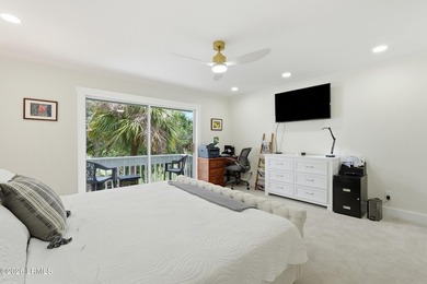 Experience the best of Lowcountry waterfront living at Mariners - photo 32