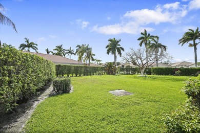 Discover this beautifully renovated 3-bedroom, 2-bath residence - photo 34
