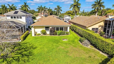 Discover this beautifully renovated 3-bedroom, 2-bath residence - photo 44
