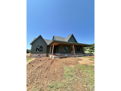Lake Home For Sale in Madison, Georgia