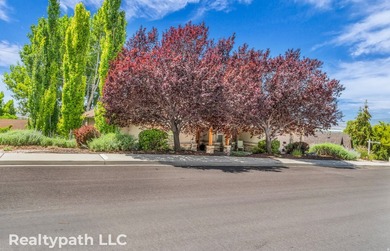 Nestled in the desirable Mahogany Ridge area of Pleasant Grove - photo 4