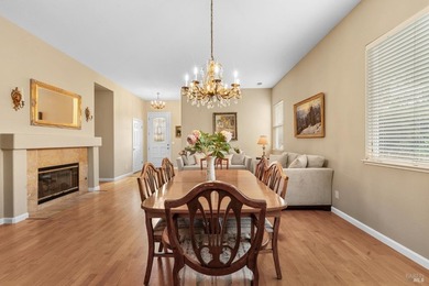 Move-in ready and ideally located, this beautifully maintained - photo 11