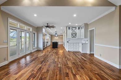 Welcome to one of Dayton's most beautiful luxury estates! - photo 11