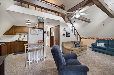 Charming A-frame lakefront retreat in Ivy Bend at the 58-mile - photo 19
