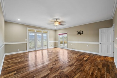 Welcome to one of Dayton's most beautiful luxury estates! - photo 21