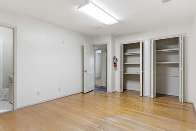 This free-standing 1,600 SF office building is ideally - photo 25