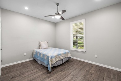 Thoughtfully designed around comfort, functionality, and its - photo 27