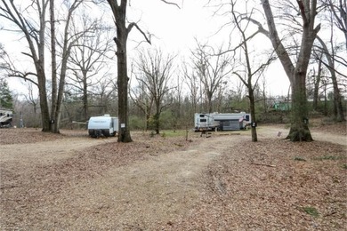 Don't miss out on this fabulous opportunity! Estate-style - photo 29