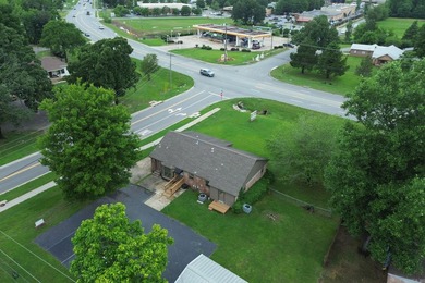 This free-standing 1,600 SF office building is ideally - photo 31
