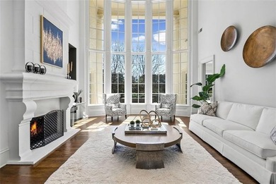 This extraordinary estate in the prestigious Windward community - photo 31