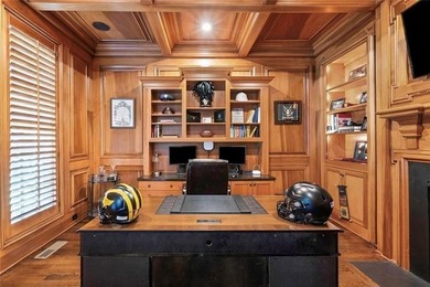 This extraordinary estate in the prestigious Windward community - photo 35