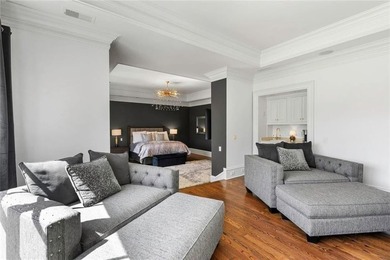 This extraordinary estate in the prestigious Windward community - photo 39