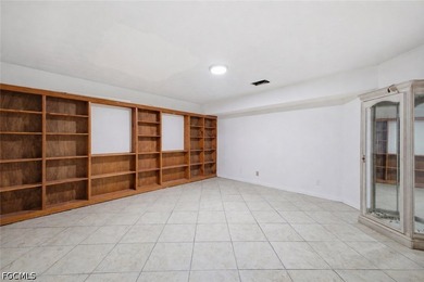 Rare opportunity in Northwest Bradenton! This spacious pool home - photo 11